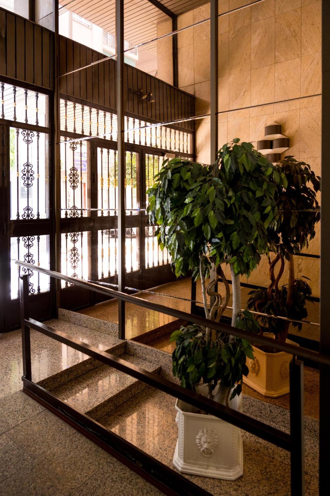 Inmyhome Puerta Real Granada Bagian luar foto